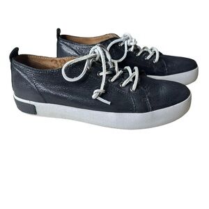 Blackstone Women’s Black Leather Sneakers. Size 38